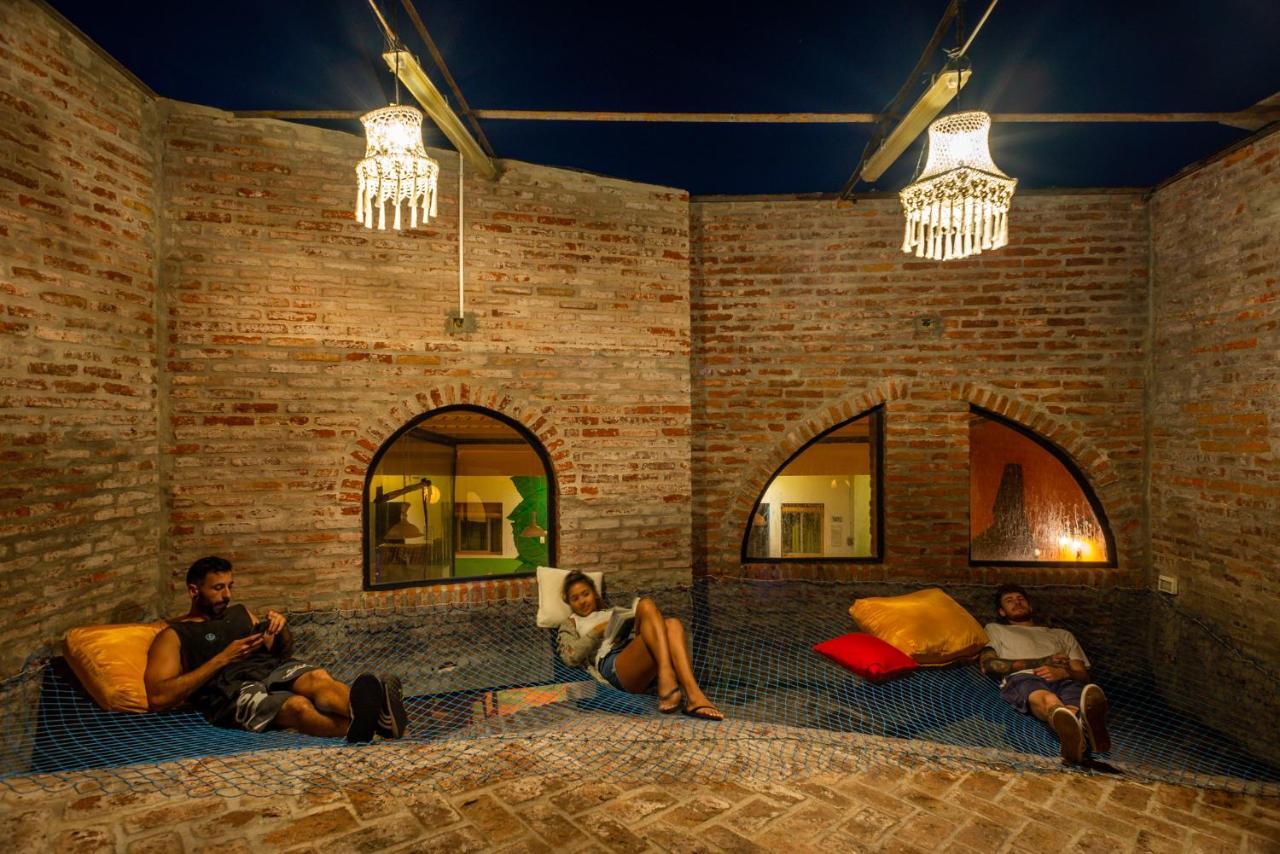 Del Barcito Hostel And Suites بونتا دل استي المظهر الخارجي الصورة